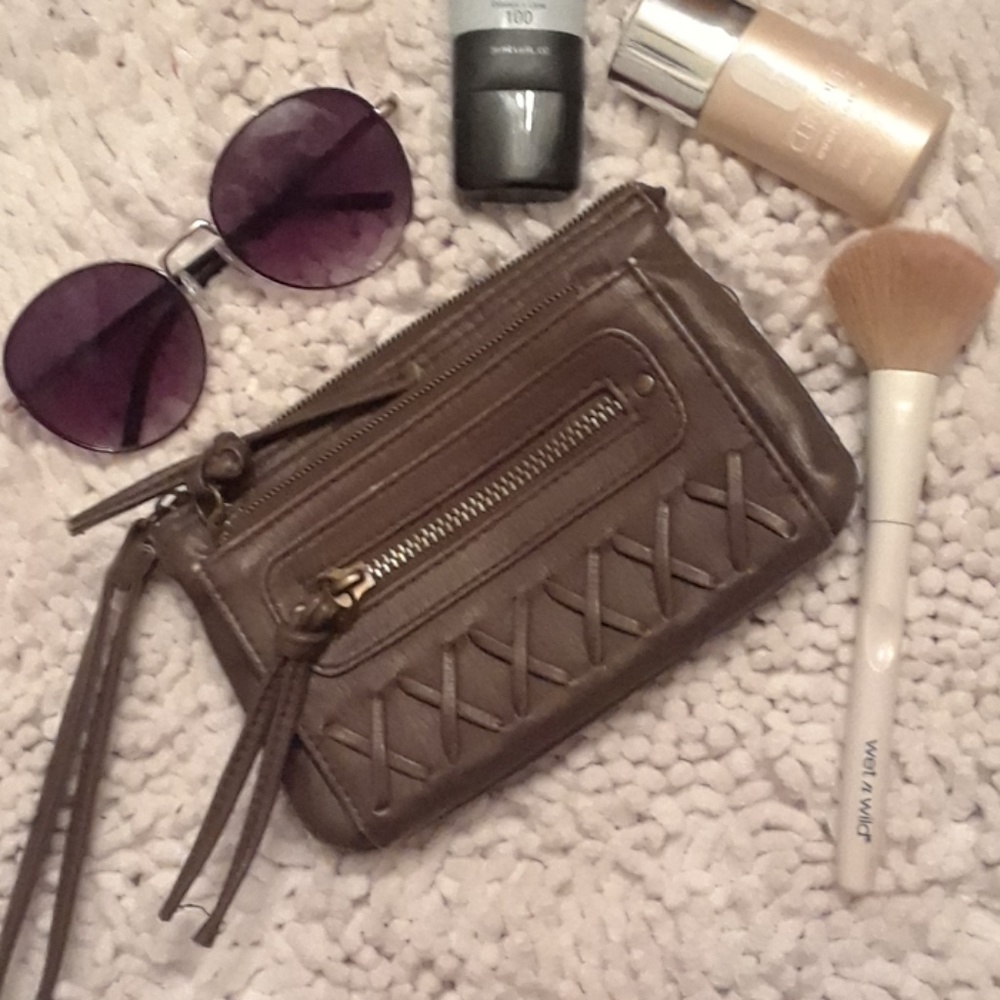 Faux leather wristlet tons of space